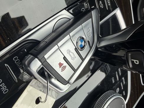 Used 2020 BMW X5 xDrive40i w/ Convenience Package image 42