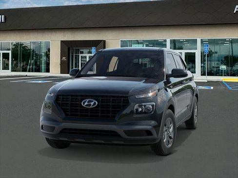 New 2026 Hyundai Venue SE image 6