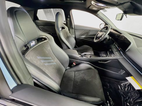 Used 2025 Hyundai Elantra N FWD image 28