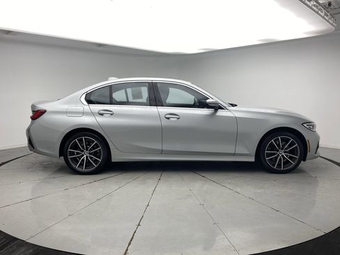 Used 2019 BMW 330i xDrive Sedan w/ Premium Package image 6