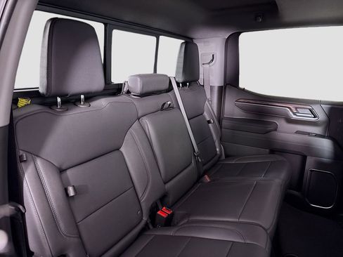 New 2026 GMC Sierra 1500 SLT w/ SLT Premium Plus Package image 28