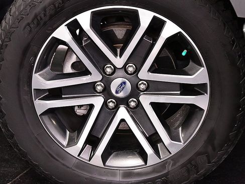 Used 2022 Ford F150 XL w/ STX Appearance Package image 9