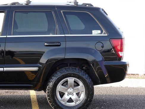 Used 2007 Jeep Grand Cherokee Overland AWD/4WD image 14