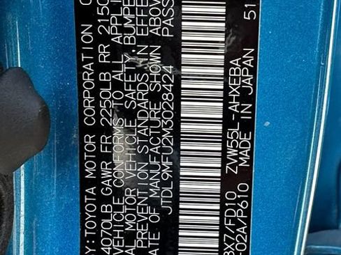 Used 2021 Toyota Prius LE AWD/4WD image 17