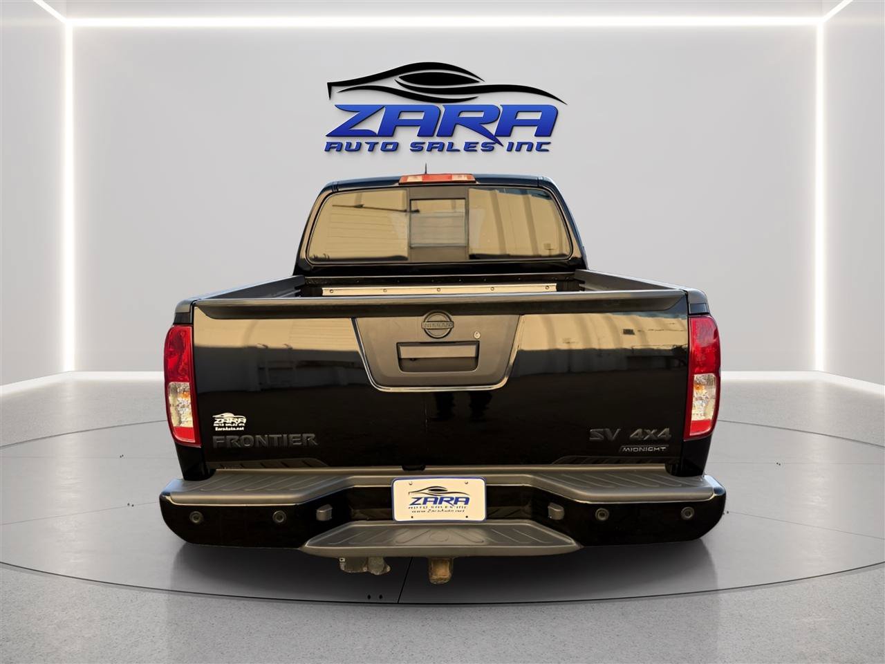 Used 2020 Nissan Frontier SV w/ Midnight Edition Floor Mats AWD/4WD image 7