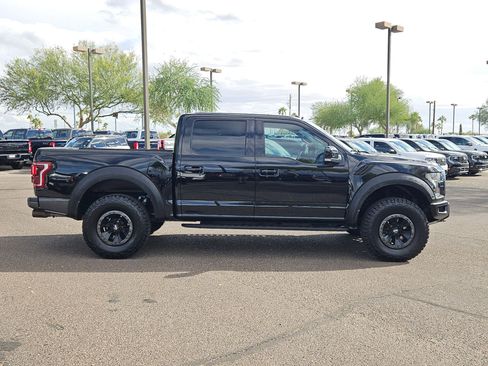 Used 2017 Ford F150 Raptor w/ Equipment Group 802A Luxury image 4