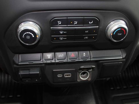 Used 2023 GMC Sierra 3500 Pro w/ Convenience Package AWD/4WD image 33