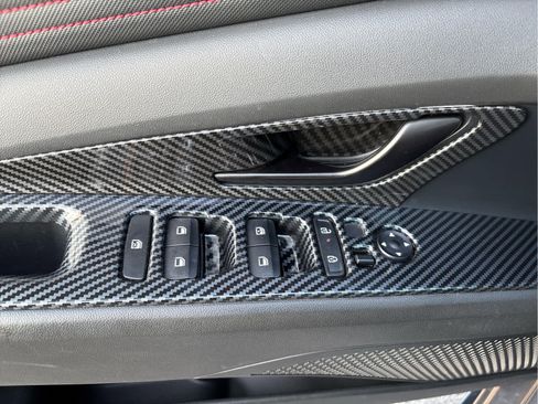 Used 2024 Hyundai Elantra N Line image 32