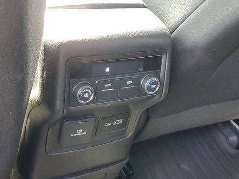Used 2023 GMC Acadia SLE w/ Driver Convenience Package AWD/4WD image 33