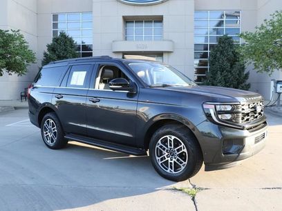 Used 2025 Ford Expedition Active
