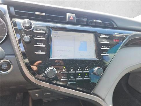 Used 2019 Toyota Camry LE w/ Convenience Package FWD image 19