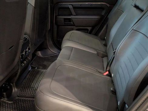 New 2026 Land Rover Defender 110 OCTA AWD/4WD image 17