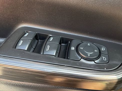 Used 2019 GMC Acadia SLT image 14