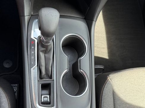 Used 2023 Chevrolet Equinox LT FWD image 25
