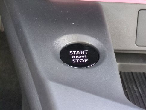 New 2026 Nissan Sentra SR FWD image 25
