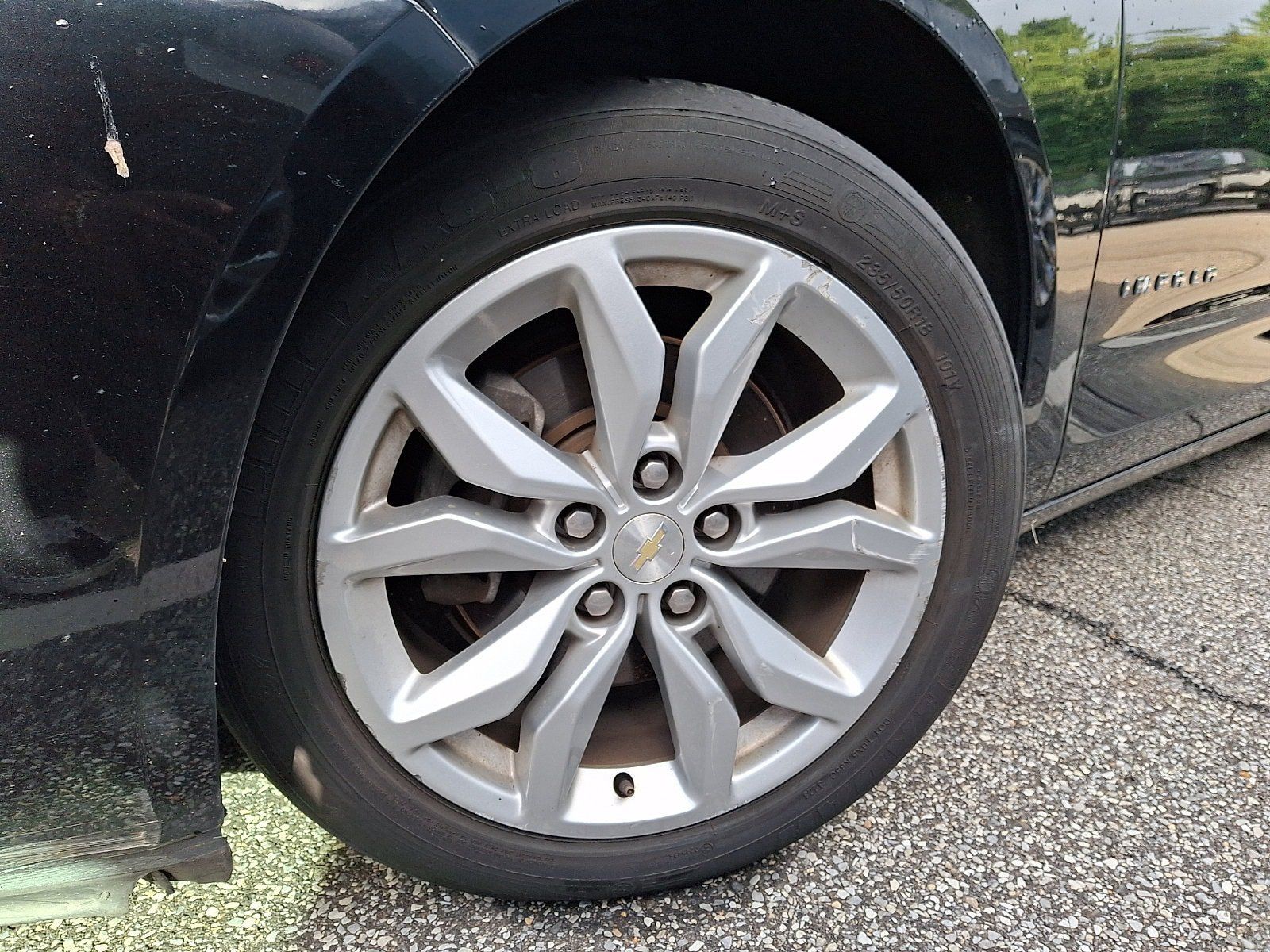 Used 2019 Chevrolet Impala LT FWD image 4