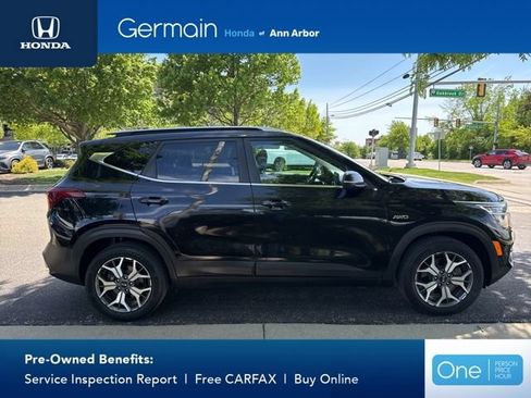 Used 2021 Kia Seltos EX AWD/4WD image 6