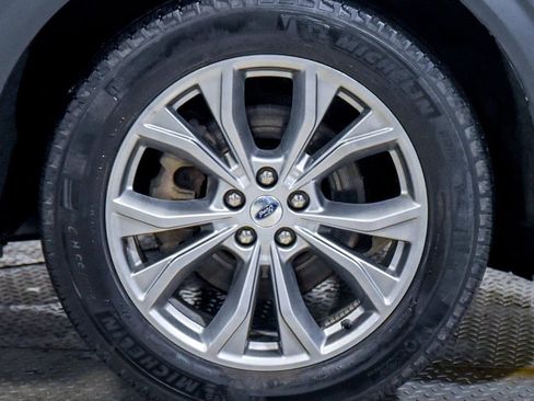 Used 2022 Ford Explorer Limited w/ Class IV Trailer Tow Package image 12