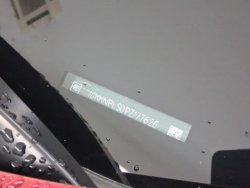 Used 2023 GMC Acadia Denali w/ Denali Ultimate Package image 18