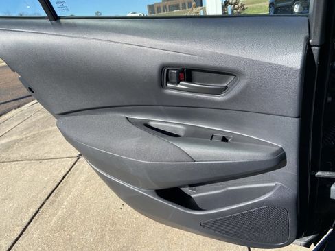 Used 2024 Toyota Corolla LE image 48