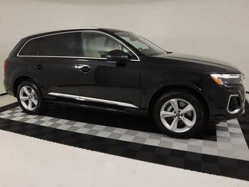 Certified 2026 Audi Q7 3.0T Premium AWD/4WD image 6
