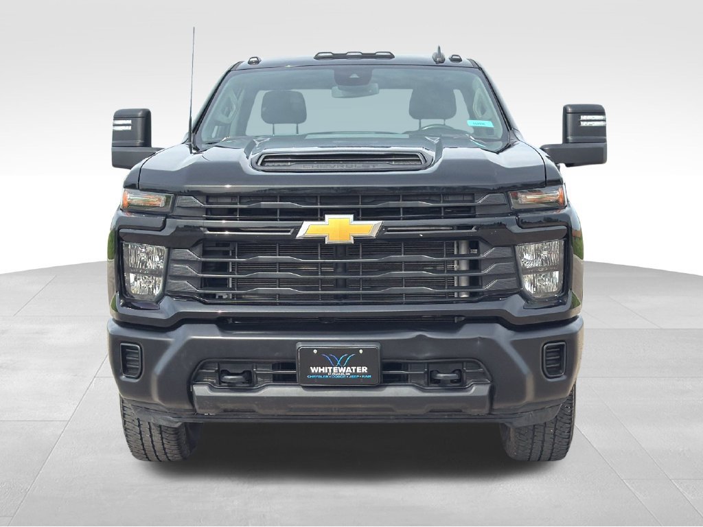 Used 2024 Chevrolet Silverado 3500 W/T AWD/4WD image 21