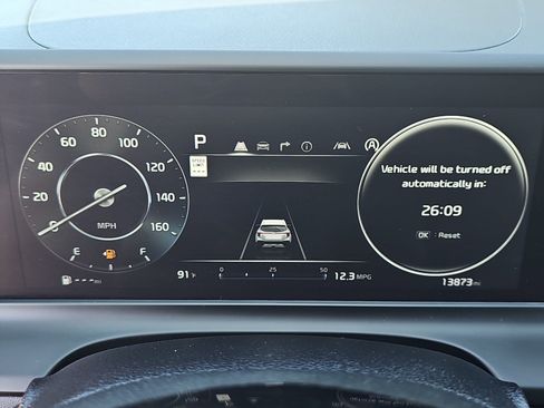 Used 2024 Kia Seltos EX AWD/4WD image 19