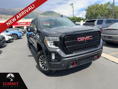 Used 2020 GMC Sierra 1500 AT4 w/ AT4 Premium Package AWD/4WD image 1