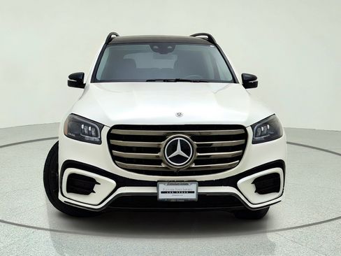 Certified 2024 Mercedes-Benz GLS 580 4MATIC image 3