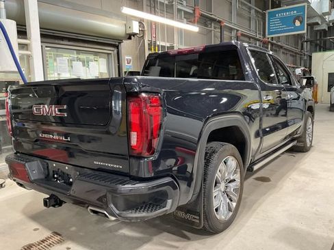 Used 2024 GMC Sierra 1500 Denali w/ Denali Reserve Package AWD/4WD image 9
