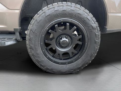 Used 2023 Ford F150 Lightning XLT w/ Equipment Group 312A High image 8