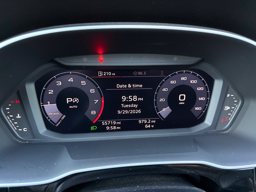 Used 2020 Audi Q3 2.0T Premium AWD/4WD image 7