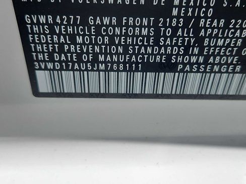Used 2018 Volkswagen Golf SE FWD image 14