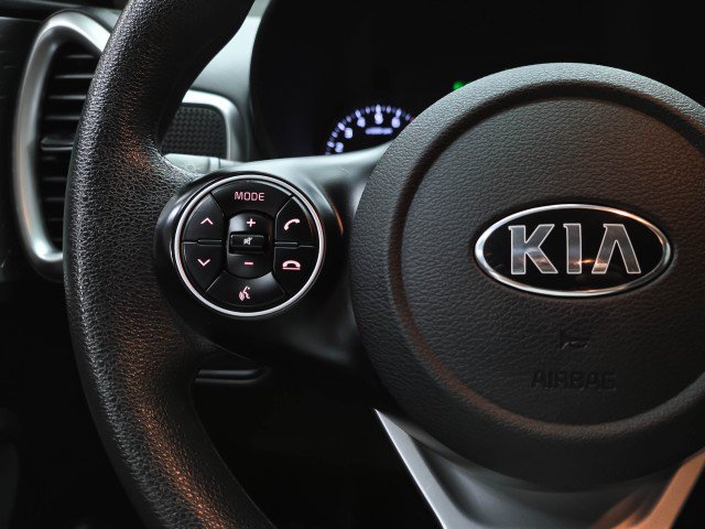 Used 2021 Kia Soul LX FWD image 18