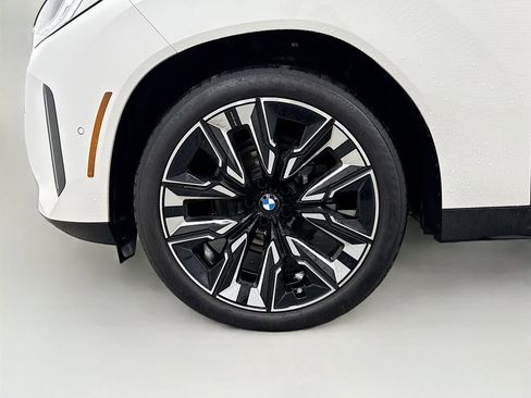 Used 2026 BMW X3 xDrive30 w/ Premium Package AWD/4WD image 2