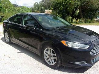 Used 2016 Ford Fusion SE image 1