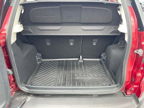 Used 2019 Ford EcoSport SE w/ SE Convenience Package image 26