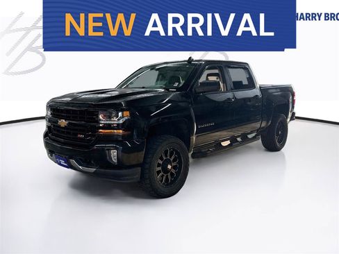 Used 2017 Chevrolet Silverado 1500 LT w/ All Star Edition AWD/4WD image 1