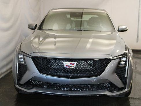 New 2026 Cadillac CT5 V AWD/4WD image 3