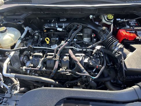 Used 2022 Ford Escape SEL w/ SEL Stealth AWD Package image 12