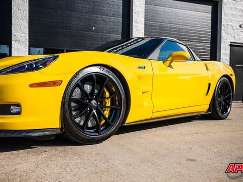Used 2012 Chevrolet Corvette ZR1 w/ 3ZR Preferred Equipment Group RWD image 34