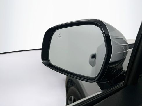 Used 2024 Kia Sorento EX w/ Panoramic Sunroof Package FWD image 16