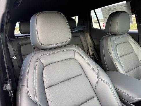 New 2026 Chevrolet Equinox LT w/ Convenience Package II image 43