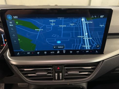 New 2025 Ford Escape SE image 11