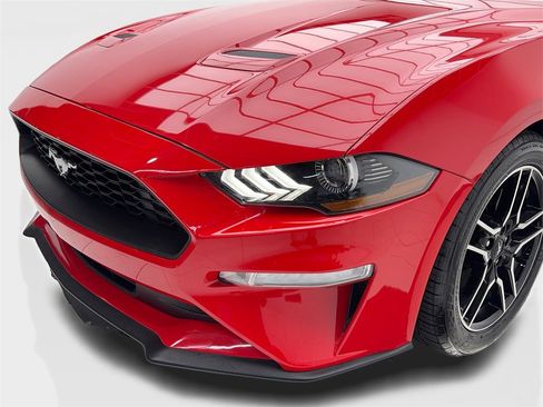 Used 2018 Ford Mustang Premium image 5