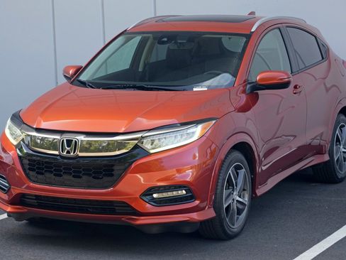 Used 2019 Honda HR-V Touring image 44
