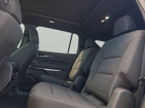 New 2026 Chevrolet Traverse LT w/ Sun and Wheel Package FWD image 13
