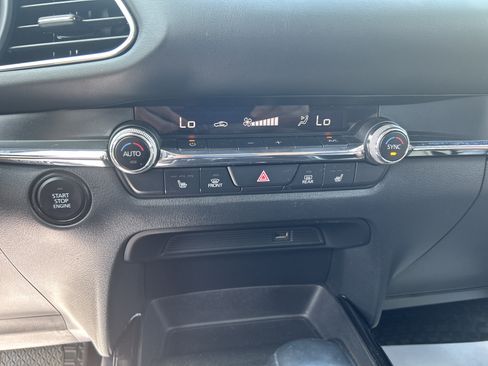 Used 2020 MAZDA CX-30 AWD w/ Preferred Package image 26