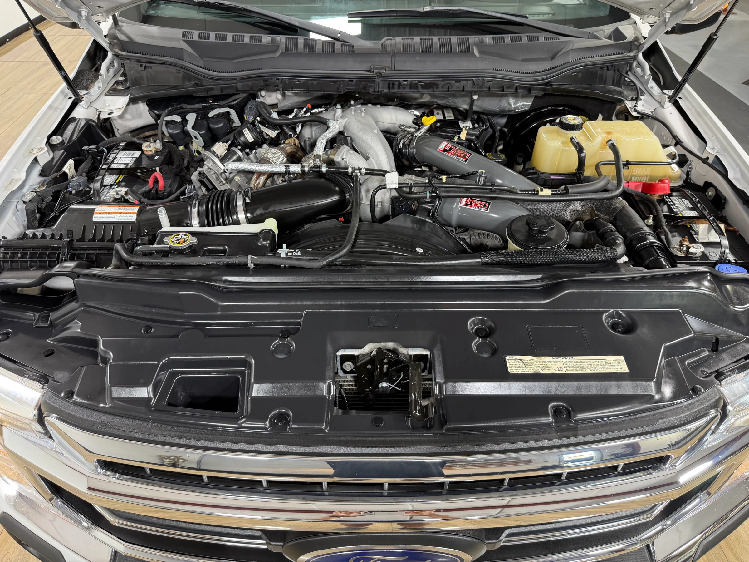 Used 2022 Ford F350 Lariat AWD/4WD image 12