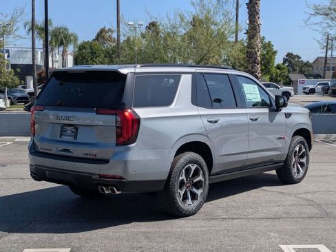 New 2026 GMC Yukon AT4 Ultimate AWD/4WD image 4